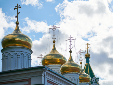 Превью публикации Тифлокомментирование богослужений: как описать православную службу